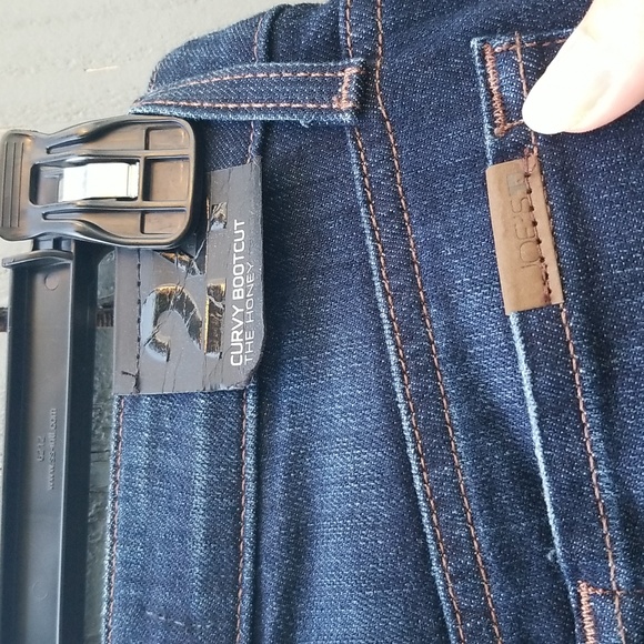 🇺🇦 NWT Joe's The Honey Curvy Bootcut Dark Wash Size 24 - Picture 7 of 8